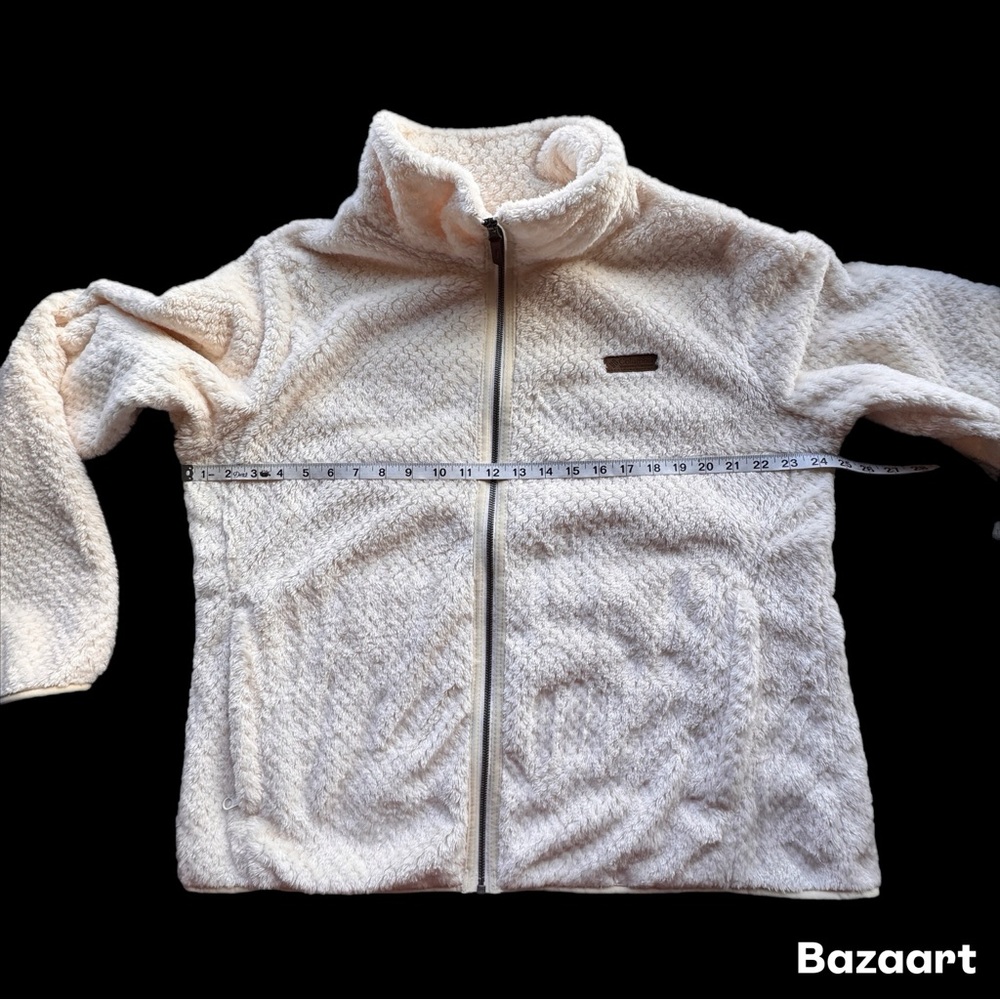 Elegant White-Cream Teddy Jacket - Picture 10 of 11